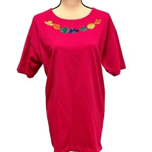 Vintage 1990s Tee Pink Embroidered Hats Evan Picone Short Sleeve size Large